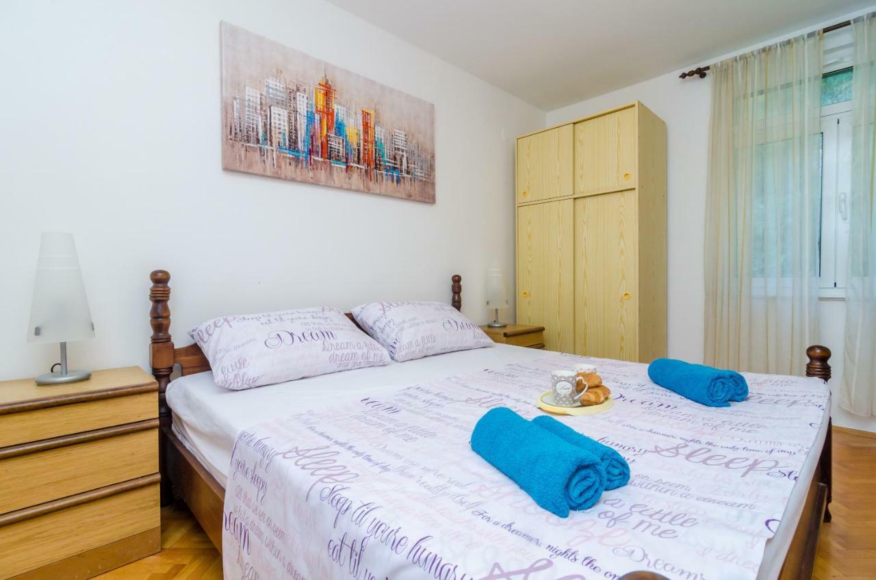 Sun City Apartment Dubrovnik Bagian luar foto